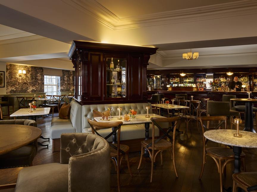 Buswells Hotel | Dublin | 1